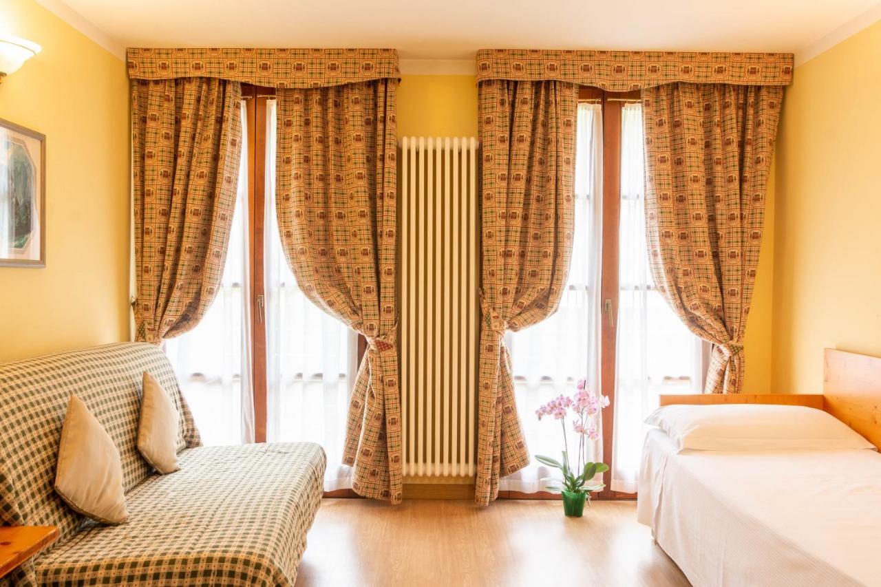 Nevesole Folgarida Resort Aparthotel エクステリア 写真