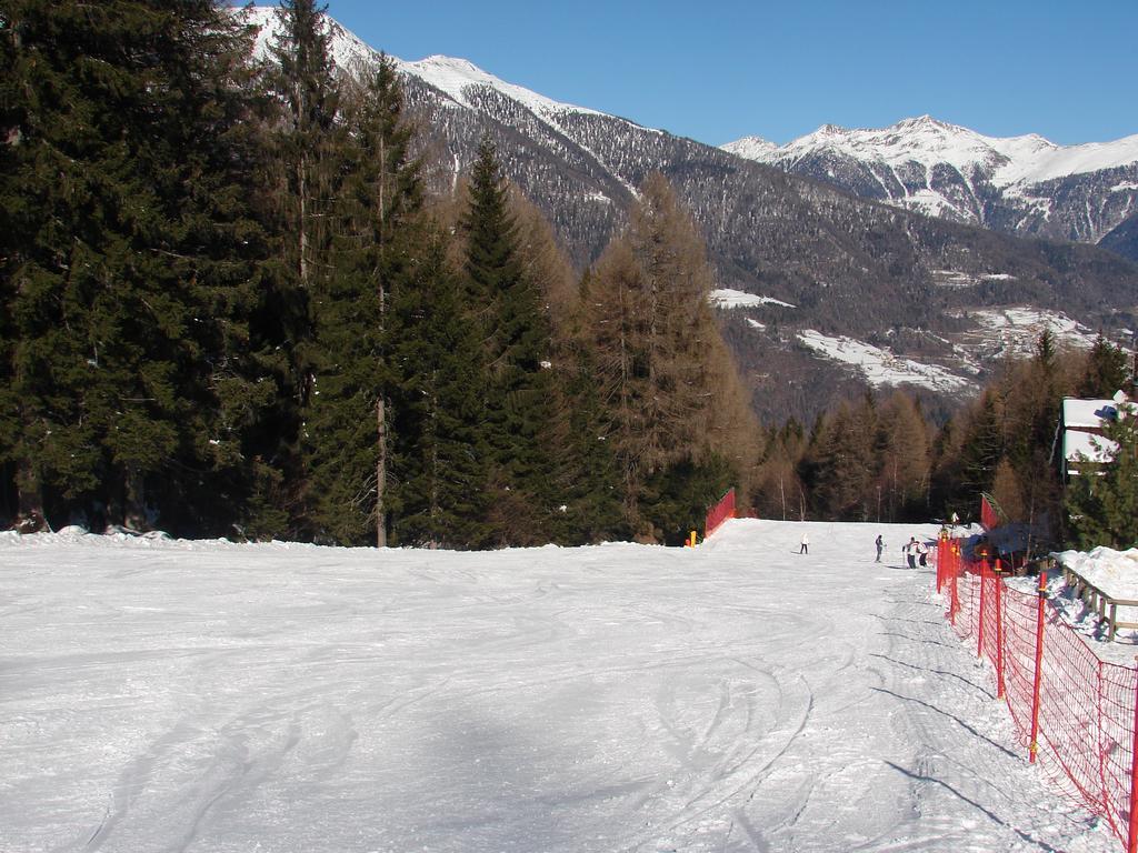Nevesole Folgarida Resort Aparthotel エクステリア 写真