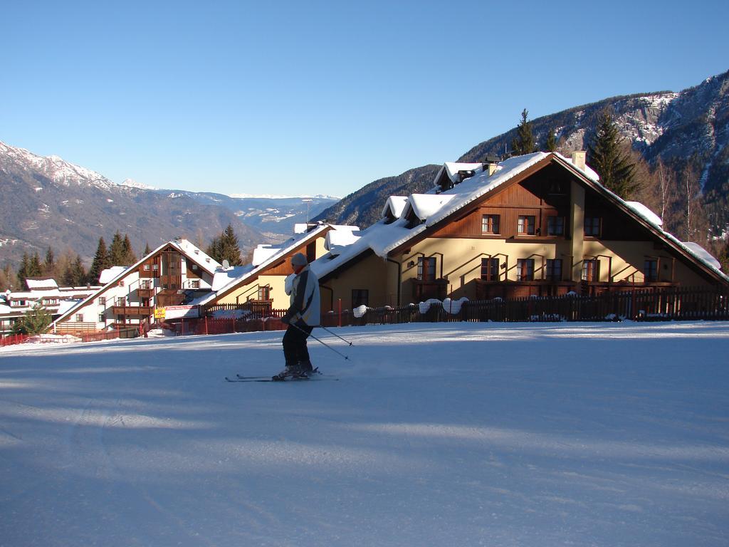 Nevesole Folgarida Resort Aparthotel エクステリア 写真