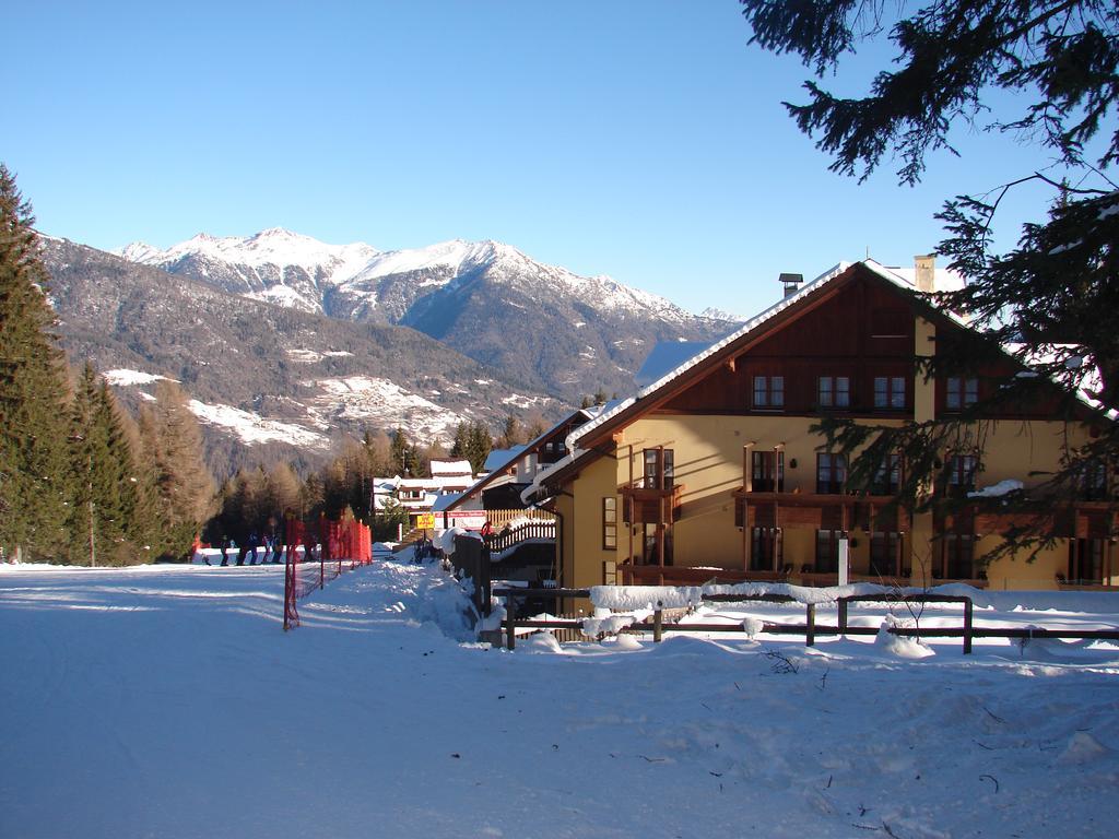 Nevesole Folgarida Resort Aparthotel エクステリア 写真