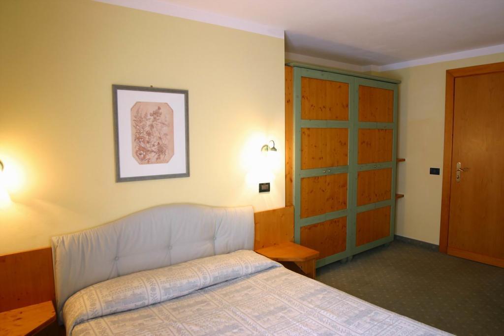 Nevesole Folgarida Resort Aparthotel エクステリア 写真