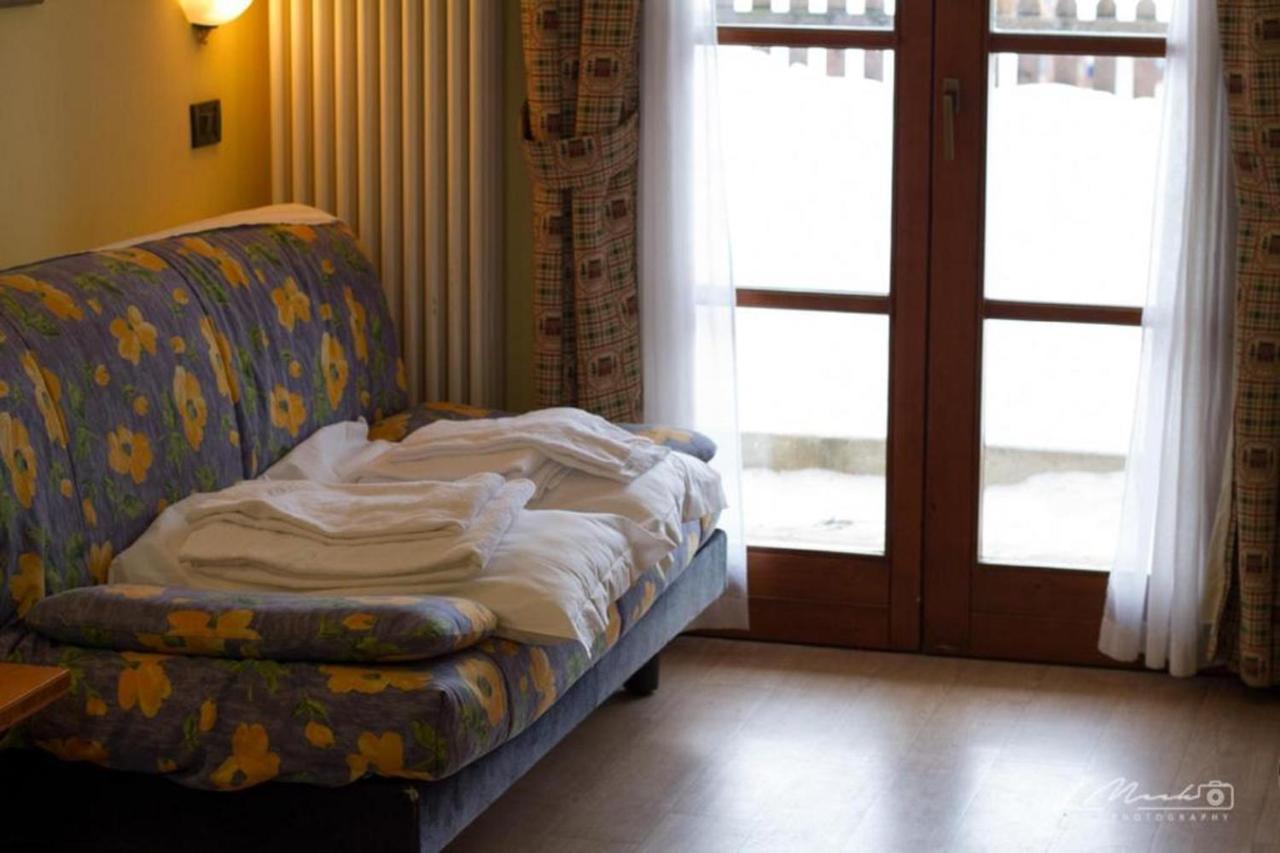 Nevesole Folgarida Resort Aparthotel エクステリア 写真