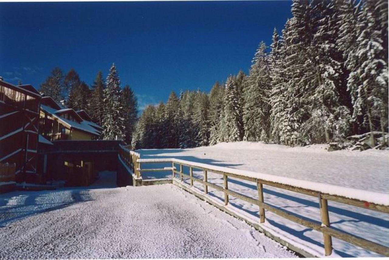 Nevesole Folgarida Resort Aparthotel エクステリア 写真